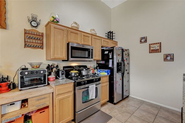 8985 South Durango Drive 2099, Las Vegas, NV 89113