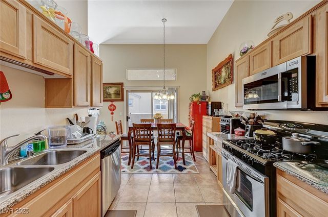 8985 South Durango Drive 2099, Las Vegas, NV 89113