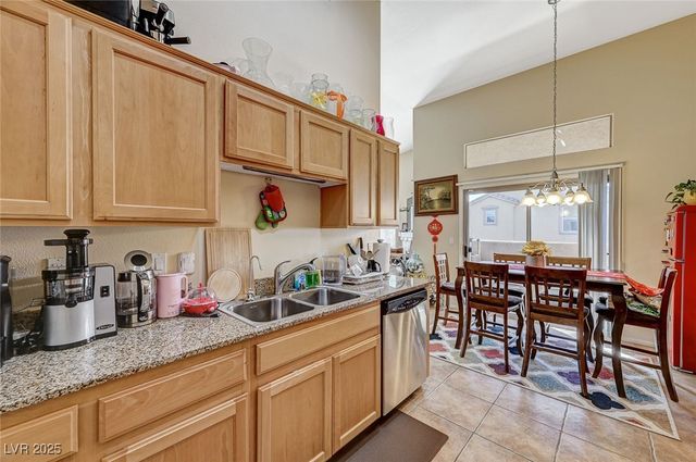 8985 South Durango Drive 2099, Las Vegas, NV 89113