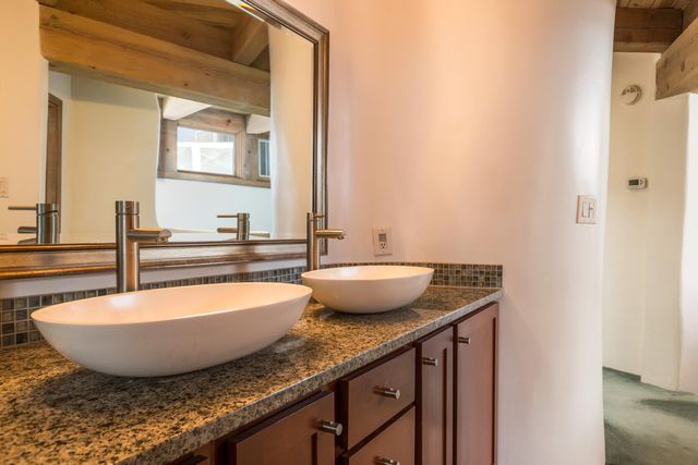 33 Juniper Hill Road NE, Albuquerque, NM 87122