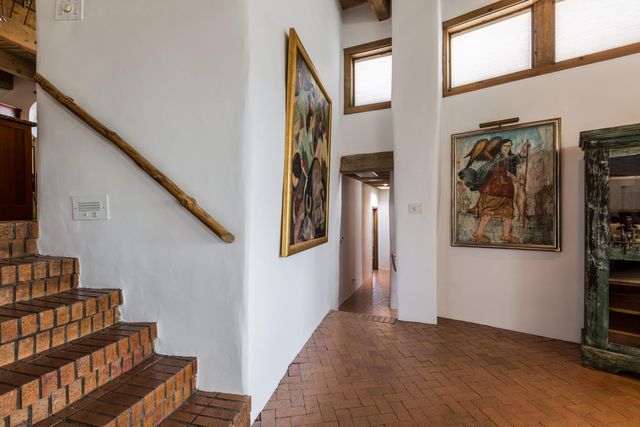 33 Juniper Hill Road NE, Albuquerque, NM 87122