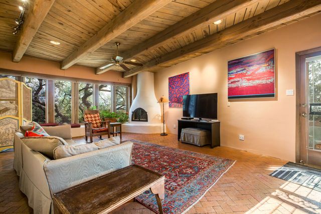 33 Juniper Hill Road NE, Albuquerque, NM 87122