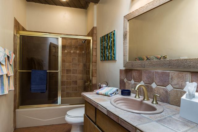 33 Juniper Hill Road NE, Albuquerque, NM 87122