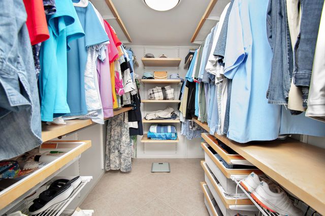 8200 Lakeshore Drive 202, Hypoluxo, FL 33462