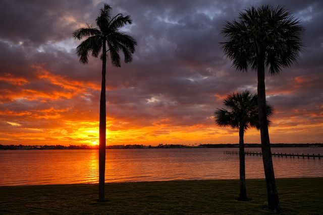 8200 Lakeshore Drive 202, Hypoluxo, FL 33462