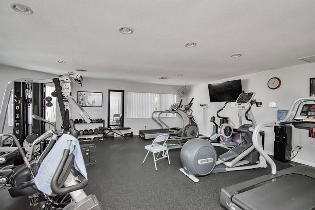 8200 Lakeshore Drive 202, Hypoluxo, FL 33462