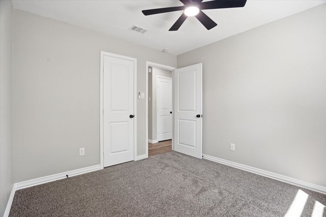 6024 Whitley Road, Watauga, TX 76148