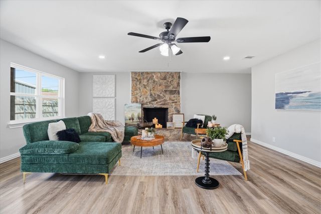 6024 Whitley Road, Watauga, TX 76148