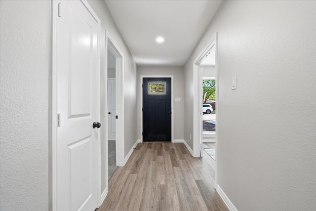 6024 Whitley Road, Watauga, TX 76148