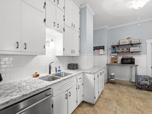 216 N Lincoln Avenue, Rockport, IN 47635