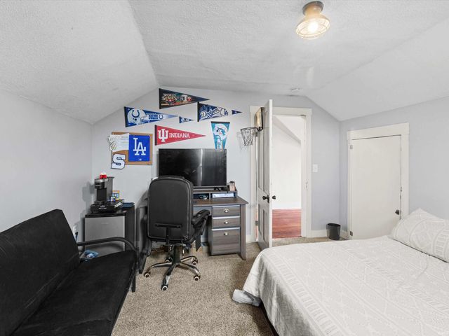 216 N Lincoln Avenue, Rockport, IN 47635