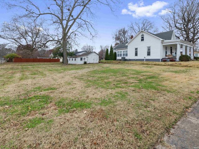 216 N Lincoln Avenue, Rockport, IN 47635