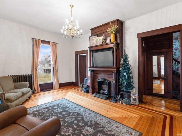 216 N Lincoln Avenue, Rockport, IN 47635