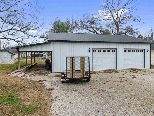 216 N Lincoln Avenue, Rockport, IN 47635