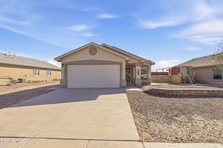 224 Flor Eucharis Drive, Socorro, TX 79927