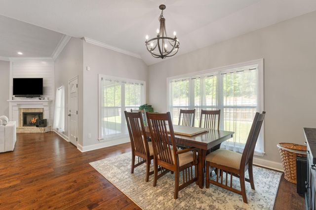 57 Greenleaf Dr., Hattiesburg, MS 39402