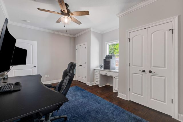 57 Greenleaf Dr., Hattiesburg, MS 39402