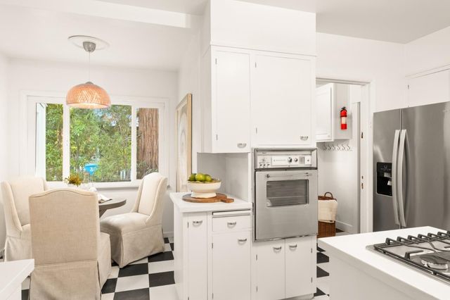 1740 Whipple Avenue, Redwood City, CA 94062