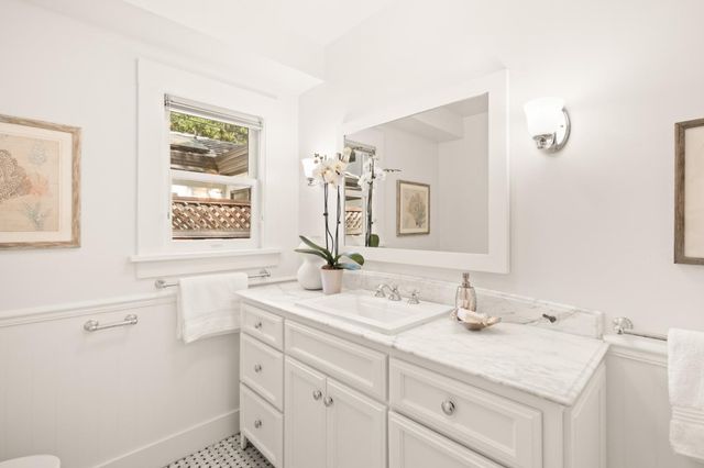 1740 Whipple Avenue, Redwood City, CA 94062