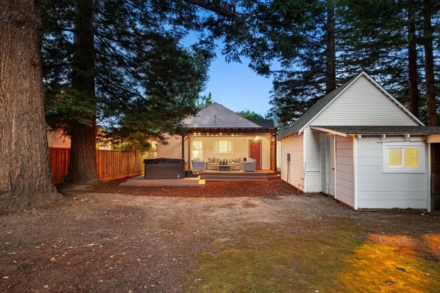 1740 Whipple Avenue, Redwood City, CA 94062