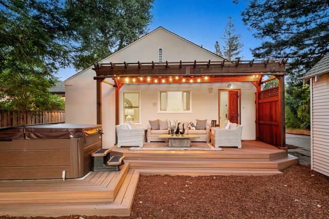1740 Whipple Avenue, Redwood City, CA 94062