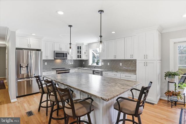 36929 BASSWOOD CT, Purcellville, VA 20132