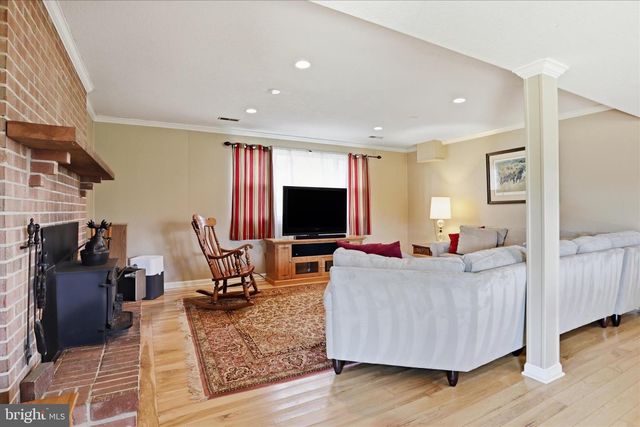36929 BASSWOOD CT, Purcellville, VA 20132