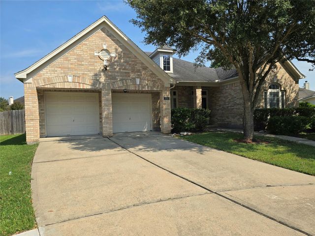 2414 Hidden Park Ct, Richmond, TX 77469