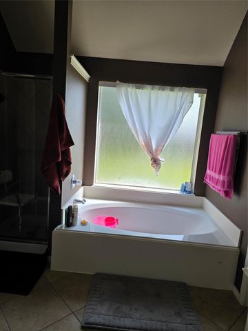 2414 Hidden Park Ct, Richmond, TX 77469