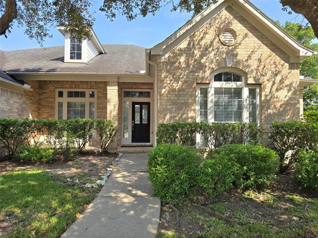 2414 Hidden Park Ct, Richmond, TX 77469