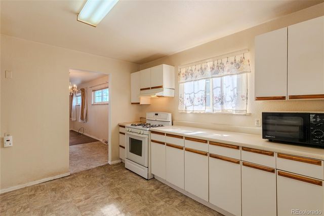 2525 S Hazel Court, Denver, CO 80219
