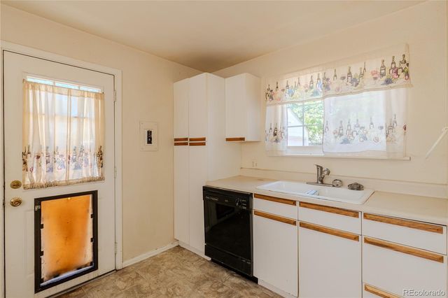 2525 S Hazel Court, Denver, CO 80219