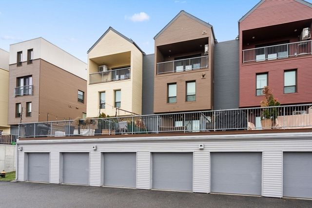 163 Hyde Park Ave 163B, Boston, MA 02130