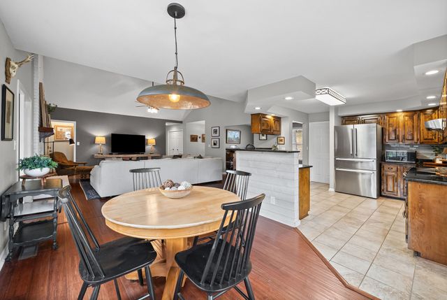 608 Idlewood Dr, Clarksville, TN 37043