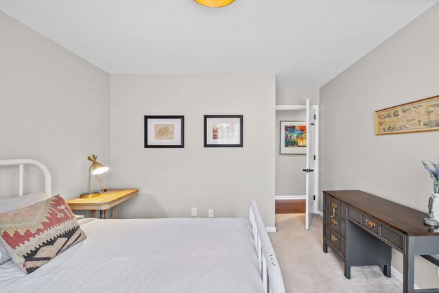 608 Idlewood Dr, Clarksville, TN 37043