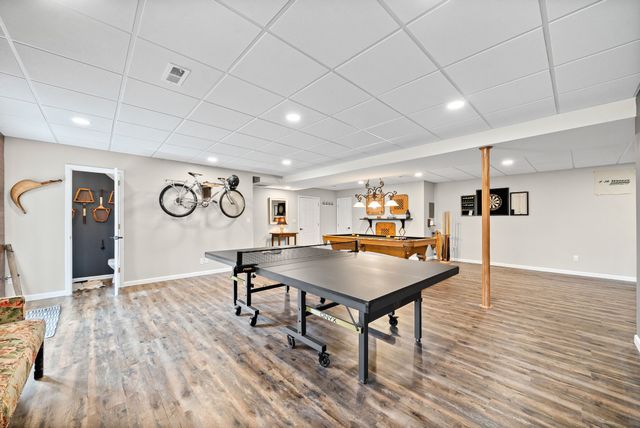 608 Idlewood Dr, Clarksville, TN 37043