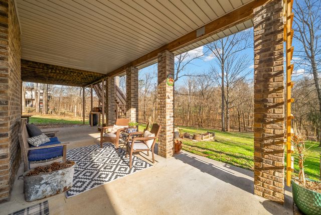 608 Idlewood Dr, Clarksville, TN 37043