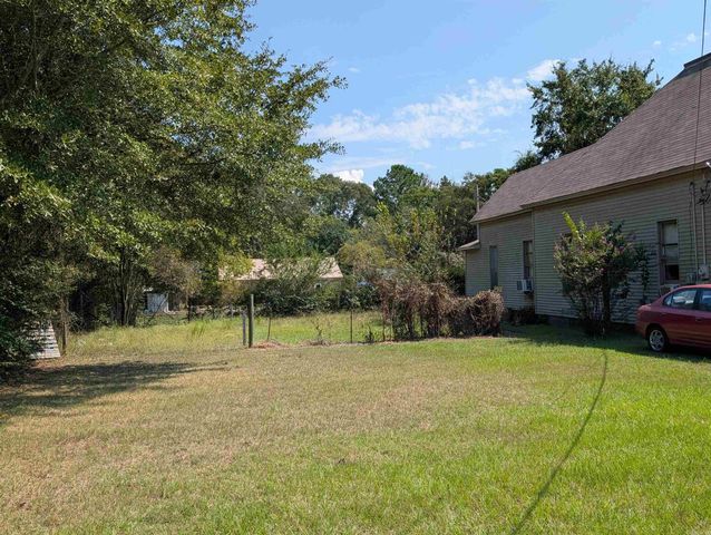 1028 S 11th Street, Arkadelphia, AR 71923