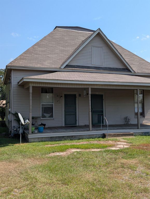 1028 S 11th Street, Arkadelphia, AR 71923