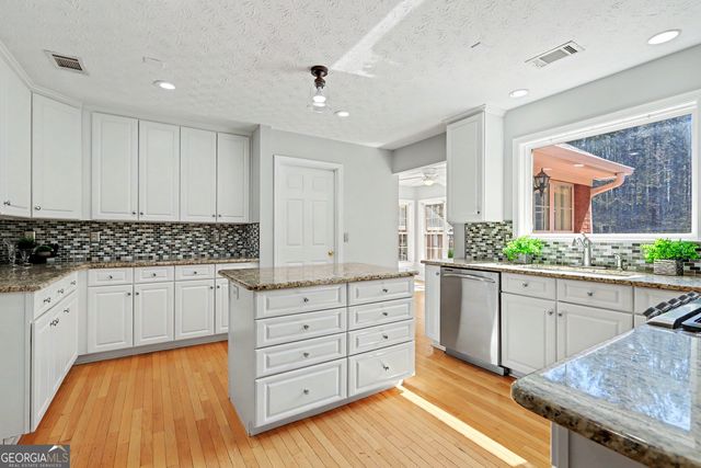 540 Woodstown Road, Mcdonough, GA 30252