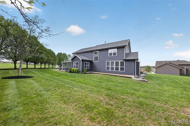 321 Red Wing Court, Troy, MO 63379