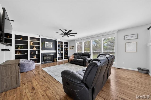 321 Red Wing Court, Troy, MO 63379