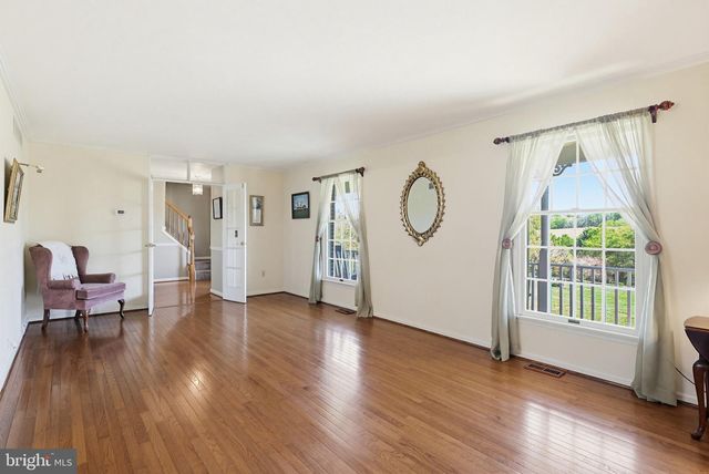 495 HATTIE DR, Hampstead, MD 21074