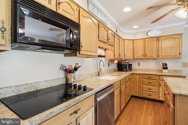 495 HATTIE DR, Hampstead, MD 21074