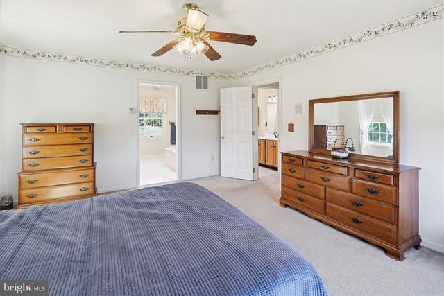 495 HATTIE DR, Hampstead, MD 21074