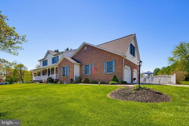 495 HATTIE DR, Hampstead, MD 21074