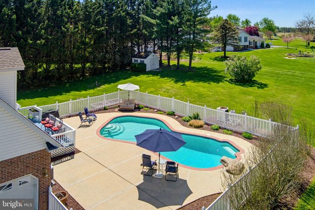495 HATTIE DR, Hampstead, MD 21074