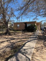 844 Madeira Drive SE, Albuquerque, NM 87108