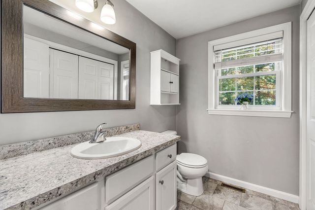 72 Hoover St, Taunton, MA 02780