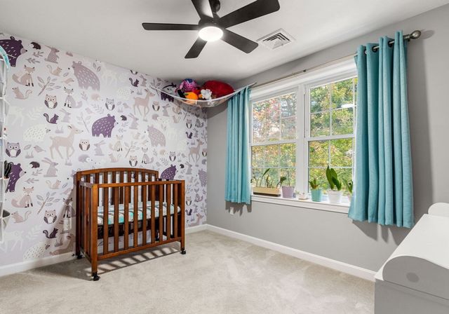 72 Hoover St, Taunton, MA 02780